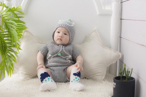 克拉玛依宝宝揉眼睛是怎么回事